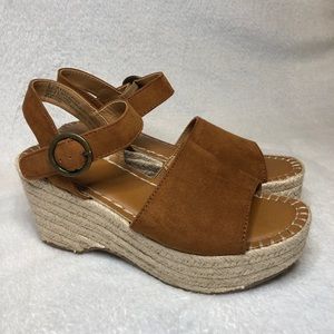 Brown/Cream Wedges